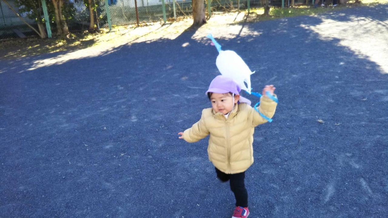 新年の凧揚げ | 西東京の保育園Manamana保育室
